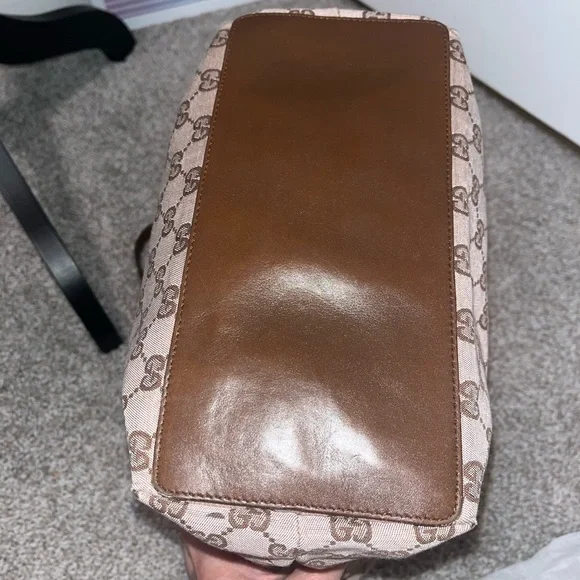 Gucci Canvas/Nylon Lining Tote - Picture 6 of 11